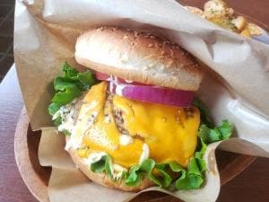 Sure&Cafe Wave Lunch