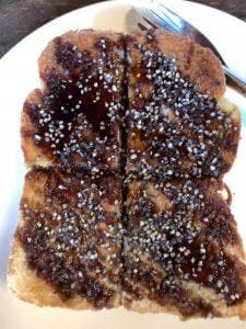 アンティークガレージカフェ さとや