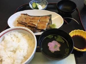 尾関屋