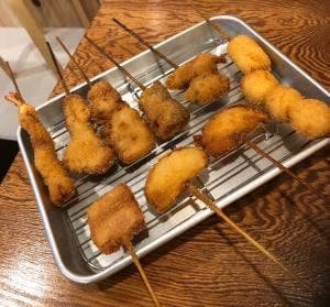 立呑み串かつ 串しずかスタンド