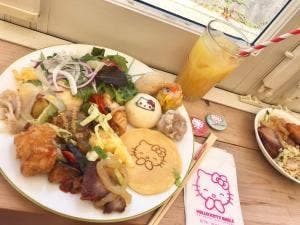 HELLO KITTY SMILE GARDEN テラス