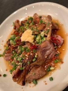親鶏.鶏ホルモン 港屋
