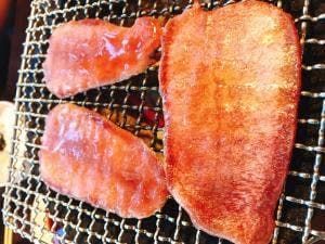 炭火焼肉もくもく 武庫川店