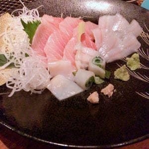 お肉や 金の月