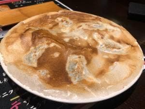 餃子 モツ 食べ飲み放題 熱包