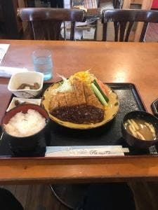 フィールドエスコート