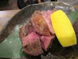 肉 炭火酒場 力虎