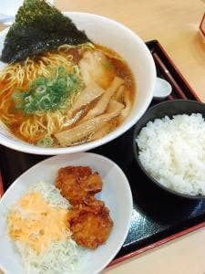 吉平らーめん EXPASA御在所下り
