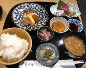 静香庵