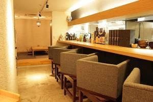 居酒屋 逸豚