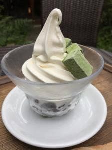 甘味茶房 見世蔵久森