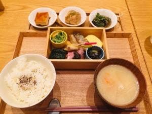 京都石塀小路 豆ちゃ 有楽町