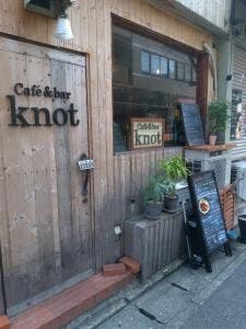Cafe&bar knot