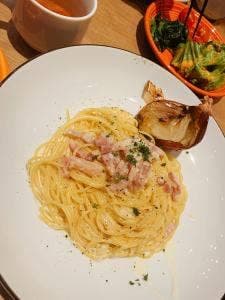 ハタケノパスタ イオンモールナゴヤドーム前