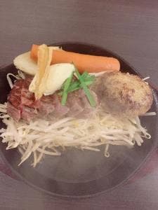 ビフテキ屋 うえすたん 空港店