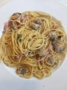 ヴィクトリアステーション 静内店