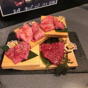 肉問屋 梅田本店