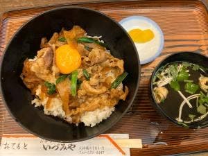 お食事処 いづみや