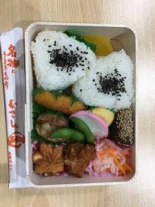 むすびのむさし新幹線店銘品館