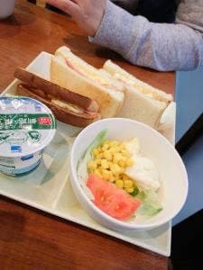 カフェ・ド・クリエ 大阪医療センター店