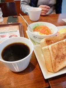 カフェ・ド・クリエ 大阪医療センター店