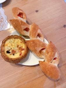 BAKERY UEDA