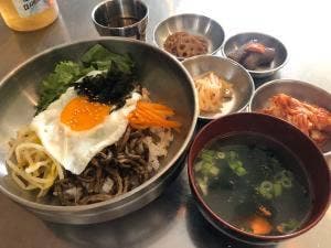 韓国料理 OMONI