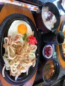ひこうせん 本店