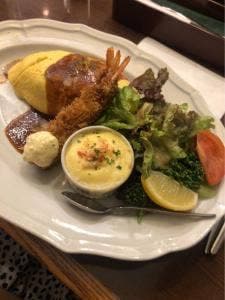 ロイヤルホスト 衣笠インター店