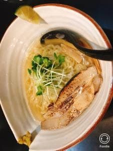 麺屋 軌跡 高松本店