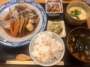 ぶんぶく
