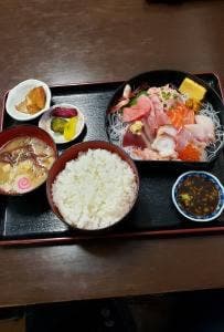 堀添食堂