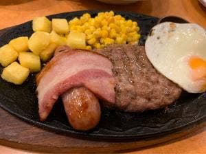 サイゼリヤ 津高茶屋店