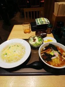 ラーメン亭 よ志乃 西口店