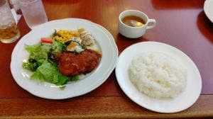 ロイヤルホスト 大塚駅前店