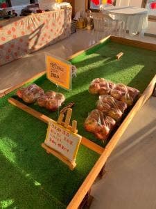 すわ湖果樹園 直売所