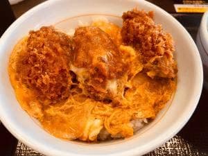 なか卯 稲城南多摩店