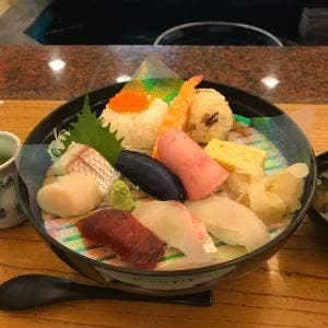 いけす料理 寿々家 岩槻本店