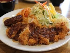 昭和の洋食 弥生