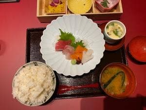 日本酒とSAKANA 魚や