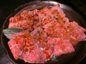 焼肉 華久羅