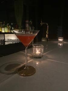 Hero’s Bar