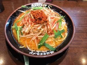 横浜家系ラーメン 丸岡商店
