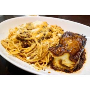 タヴェルナ ツィオ ロッソ 立売堀店