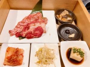 やきにくのバクロ RJR博多店