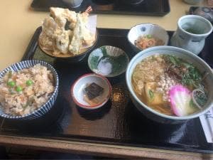 鶴喜そば 唐崎店
