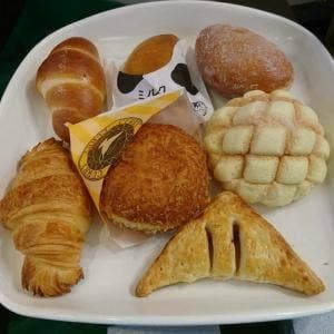 パン工場 千歳店