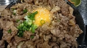 焼肉家 かず