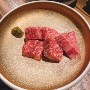 赤身焼肉 USHIO