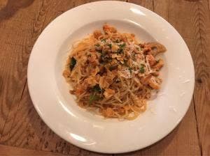 パスタと自然派ワイン こまつや